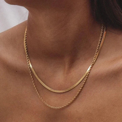 Juliana Solvia Necklace | Gold Maya Henry Jewelry