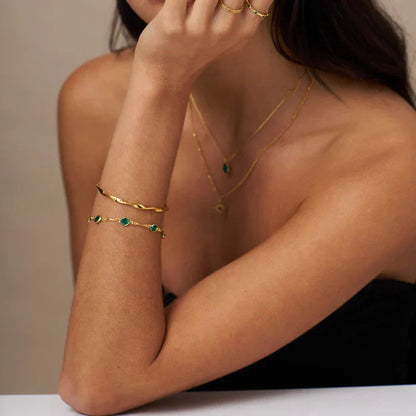Emerald Link Chain Bracelet | Gold Maya Henry Jewelry