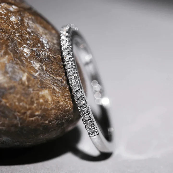 Palmina Verdalis Ring | White Gold Maya Henry Jewelry